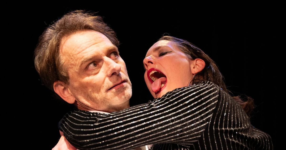 Studio Antigone — OEDIPUS