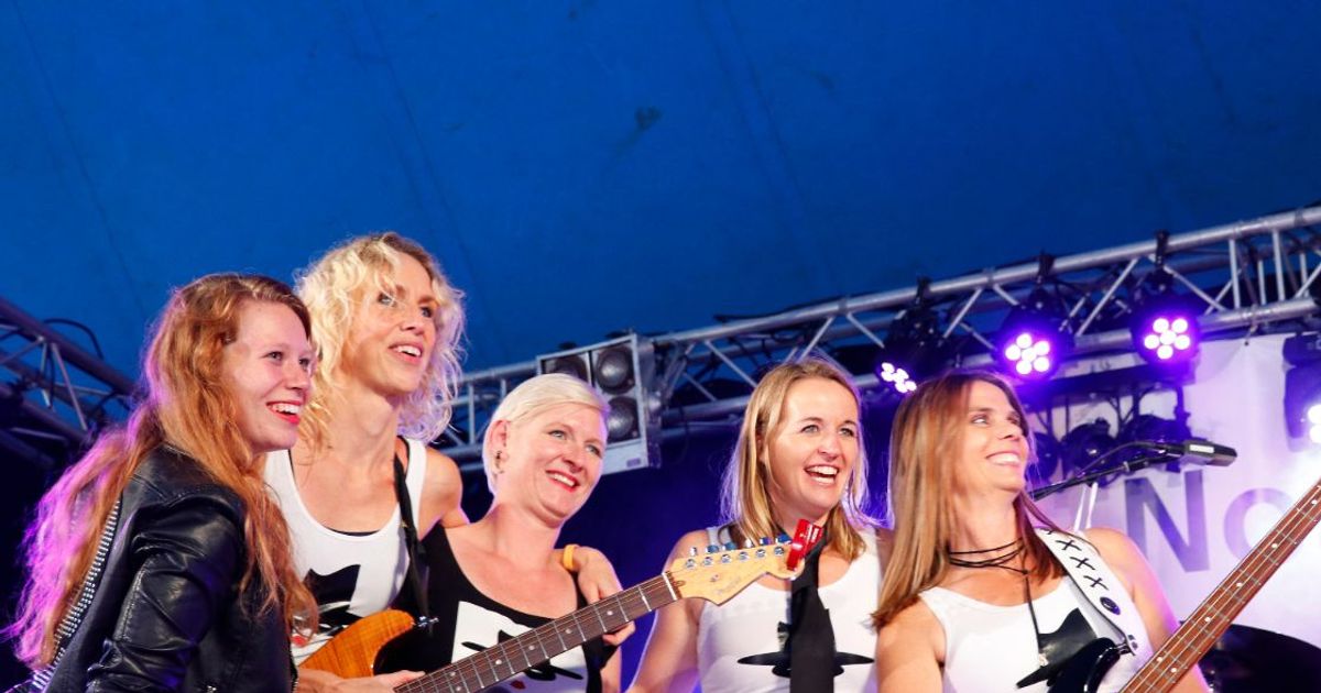 Las Bandidas — Op volle theatertour